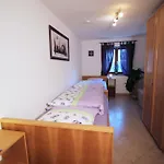 شقة Gaestehaus Duernberg Pastetten