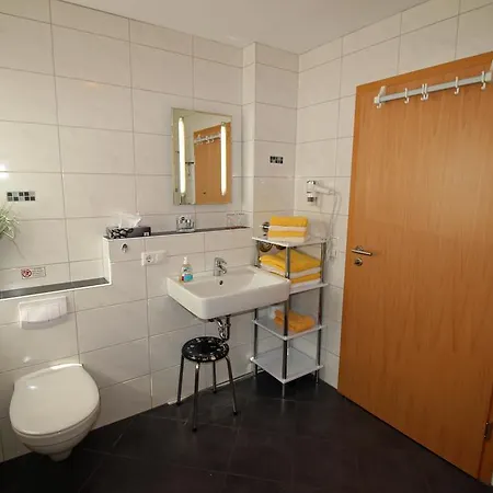 Gaestehaus Duernberg *